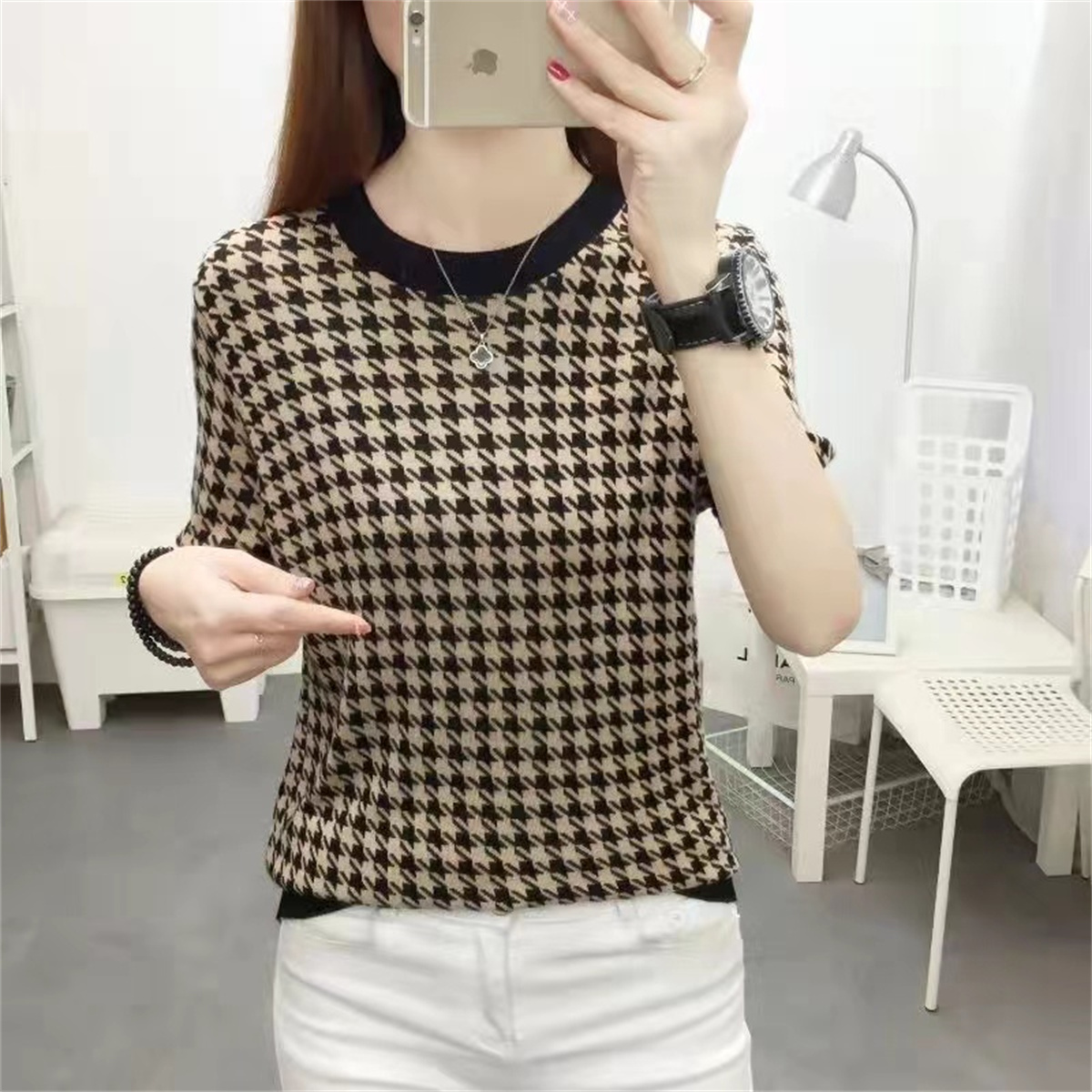 New Knitted T Shirt Top Tees Short Sleeve Solid Women O-Neck T -Shirts Fashion Slim Knitwear T-Shirt Tops Sweaters Coats Pullovers
New Knitted T Shirt Top Tees Short Sleeve Solid Women O-Neck T -Shirts Fashion Slim Knitwear T-Shirt Tops Sweaters Coats Pullovers