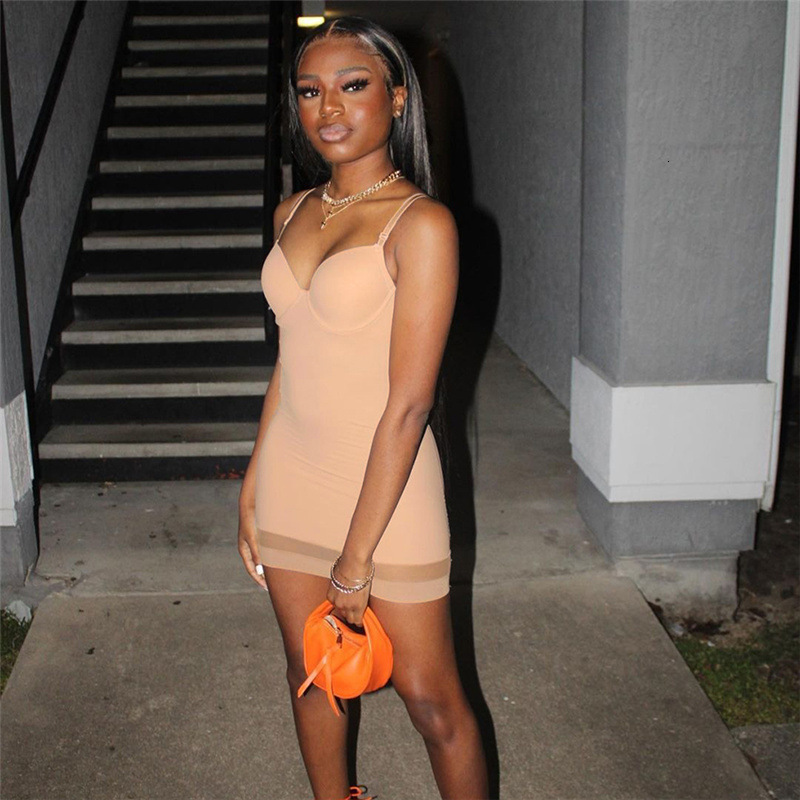 Basic Casual Dresses ANJAMANOR Mesh Patchwork Black Bodycon Dress Sexy Birthday Outfit for Women Party Club Backless V Neck Cami Mini Dresses D96BF17 