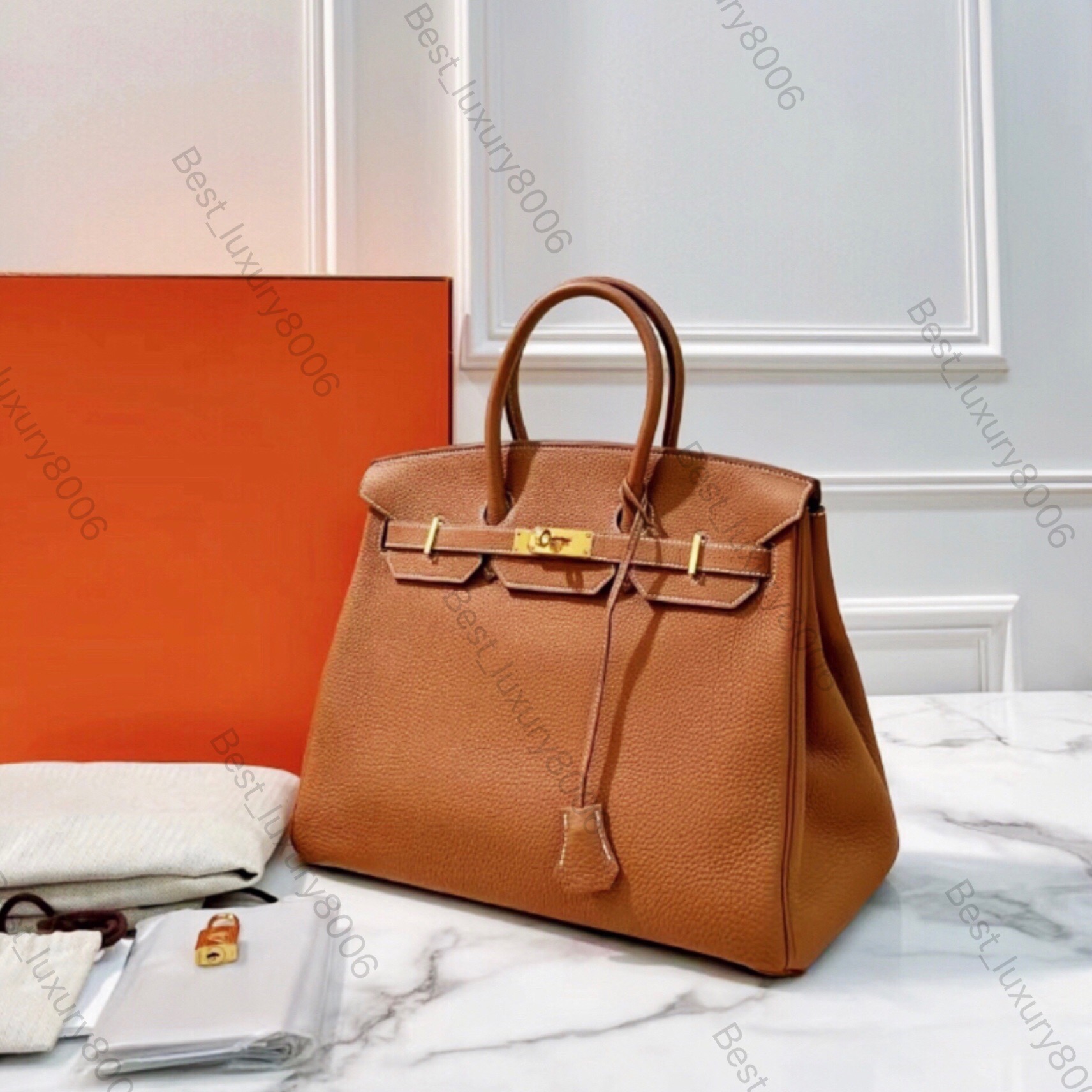10A Luxury tote Bag Famous Designer Handbag 35cm large capacity, elegant and noble made with premium Togo leather and 18k delicate electroplated hardware, Sky blue
10A Luxury tote Bag Famous Designer Handbag 35cm large capacity, elegant and noble made with premium Togo leather and 18k delicate electroplated hardware, Sky blue
