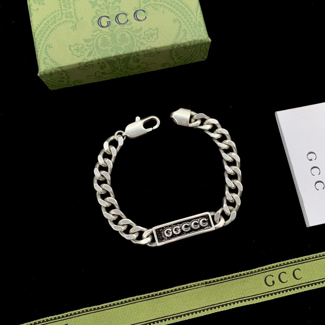 2023 Designer Luxury High Quality vintage Silver Love GGities Bracelet Men Women GGities Bracelets Chain Fashion Personality Hip-hop
2023 Designer Luxury High Quality vintage Silver Love GGities Bracelet Men Women GGities Bracelets Chain Fashion Personality Hip-hop