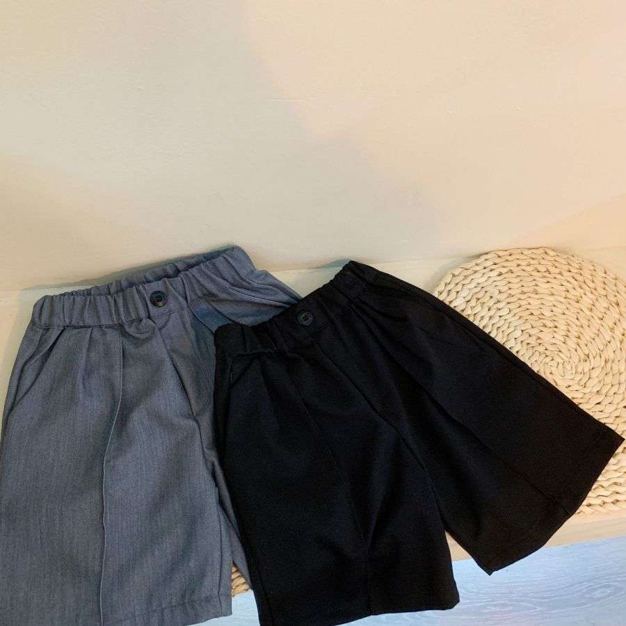 Children's Shorts Summer New Line Casual Boys' Clothing Suit Style Shorts Tight Waist Black and Grey Fashion Solid Color designer baby Baby Clothing 2 to 14 Years Old, Gray
Children's Shorts Summer New Line Casual Boys' Clothing Suit Style Shorts Tight Waist Black and Grey Fashion Solid Color designer baby Baby Clothing 2 to 14 Years Old, Gray