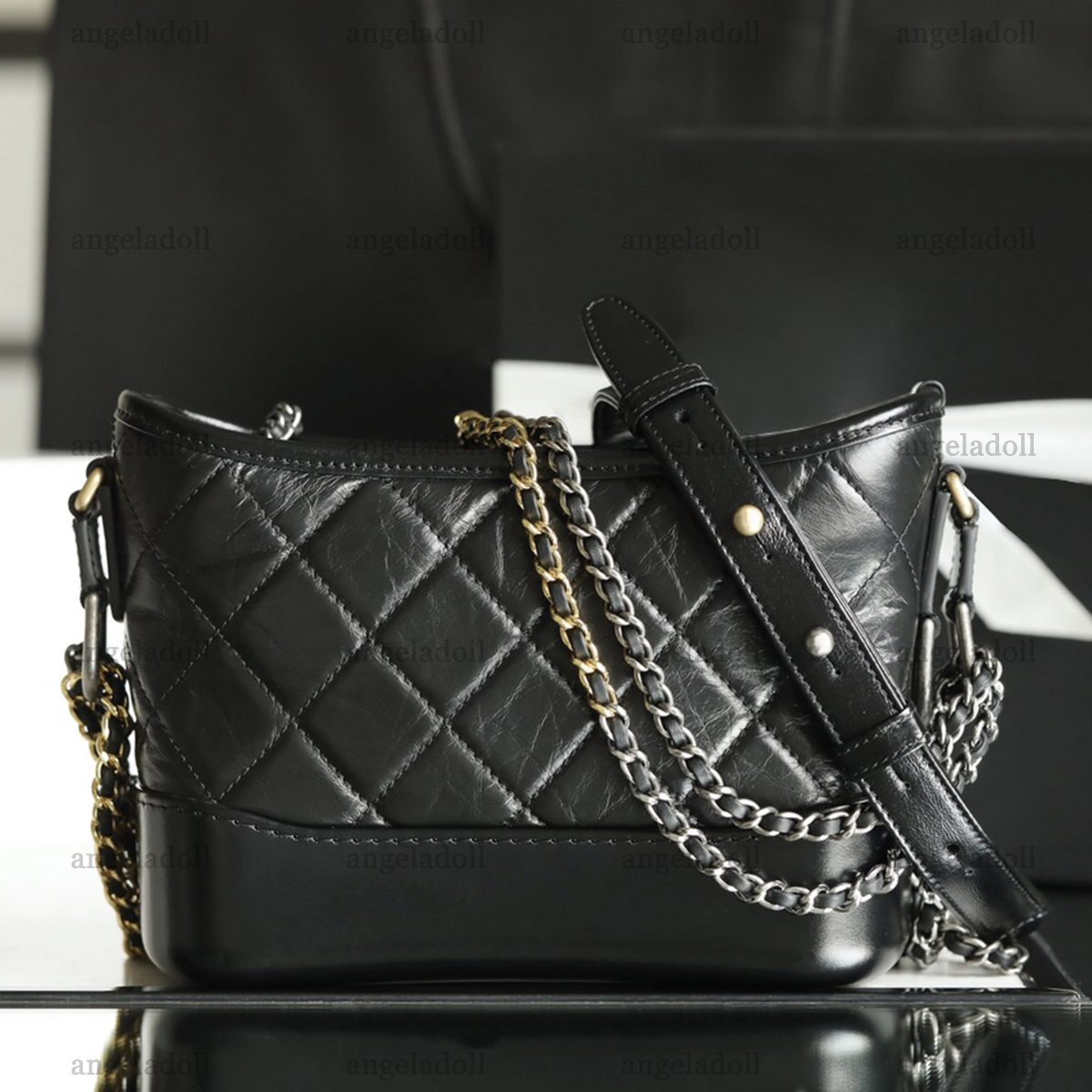 10A Mirror Quality Designers Classic Hobo Bags Small 20cm Womens Black Bag Real Leather Quilted Zipper Purse Luxury Crossbody Shoulder Strap Chain Bag With Box, White
10A Mirror Quality Designers Classic Hobo Bags Small 20cm Womens Black Bag Real Leather Quilted Zipper Purse Luxury Crossbody Shoulder Strap Chain Bag With Box, White