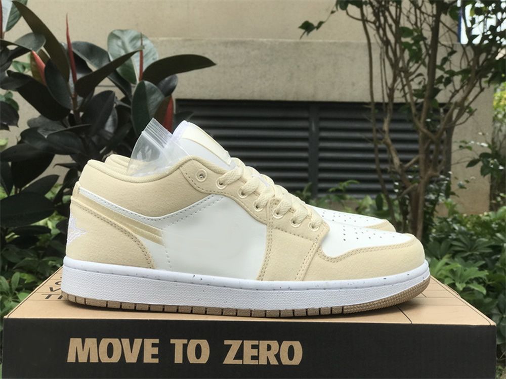 Basketball Shoes Jumpman 1 Low Women 1s Cream Team Gold Canvas Fn3722-701 Sports Sneakers, #1
Basketball Shoes Jumpman 1 Low Women 1s Cream Team Gold Canvas Fn3722-701 Sports Sneakers, #1