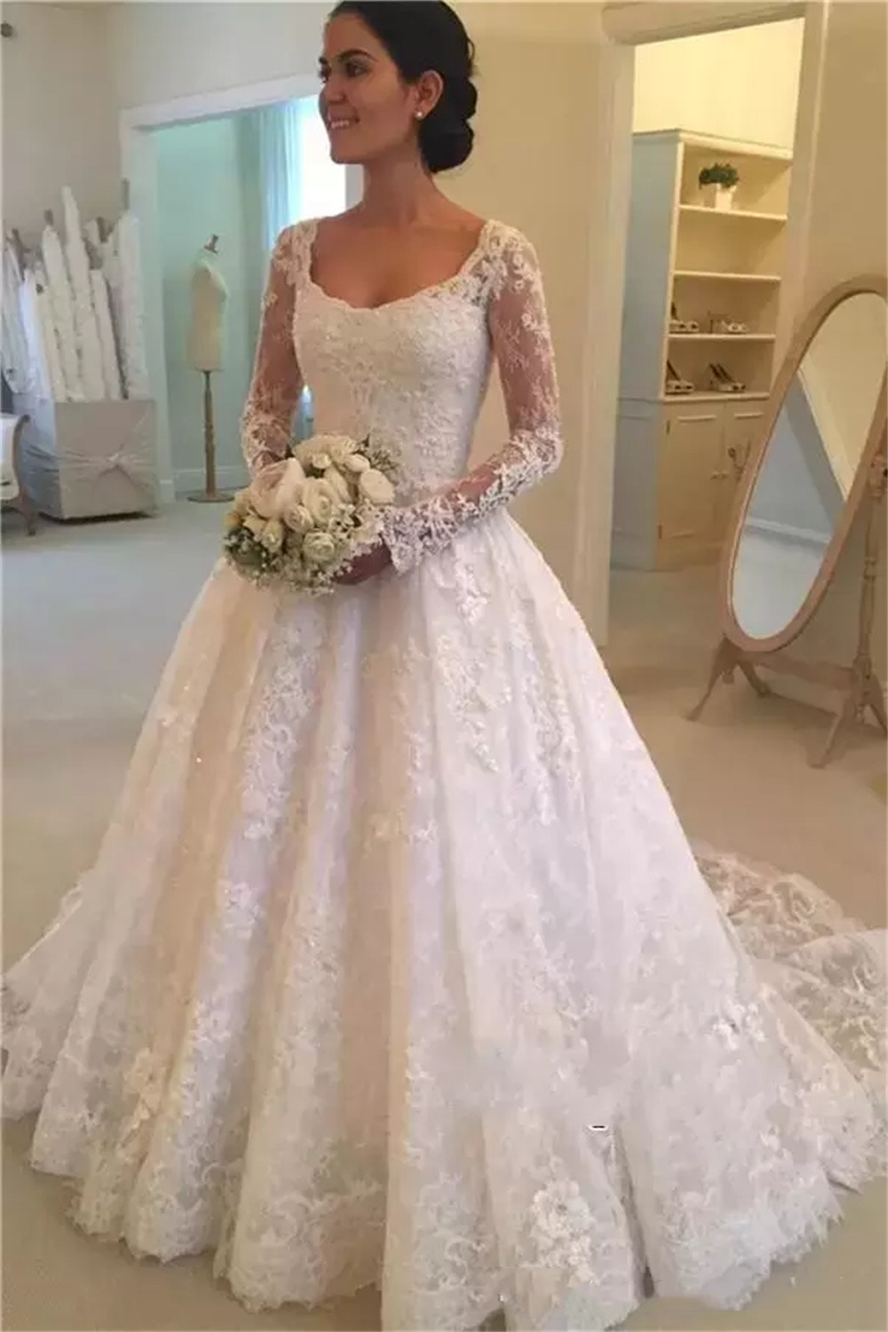 Gorgeous A Line Lace Wedding Dresses Long Sleeves Scoop Neck Back Buttons Ivory Appliques Formal Bridal Gowns Court Train Chapel Luxury Bride Dress