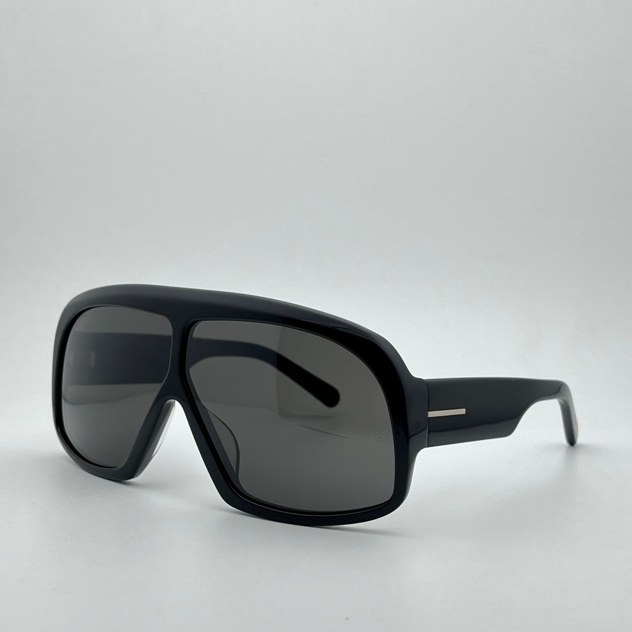 Sunglasses For Men Women Summer Designers 965 Style Anti-Ultraviolet Retro Plate Full Frame Glasses Random Box
Sunglasses For Men Women Summer Designers 965 Style Anti-Ultraviolet Retro Plate Full Frame Glasses Random Box