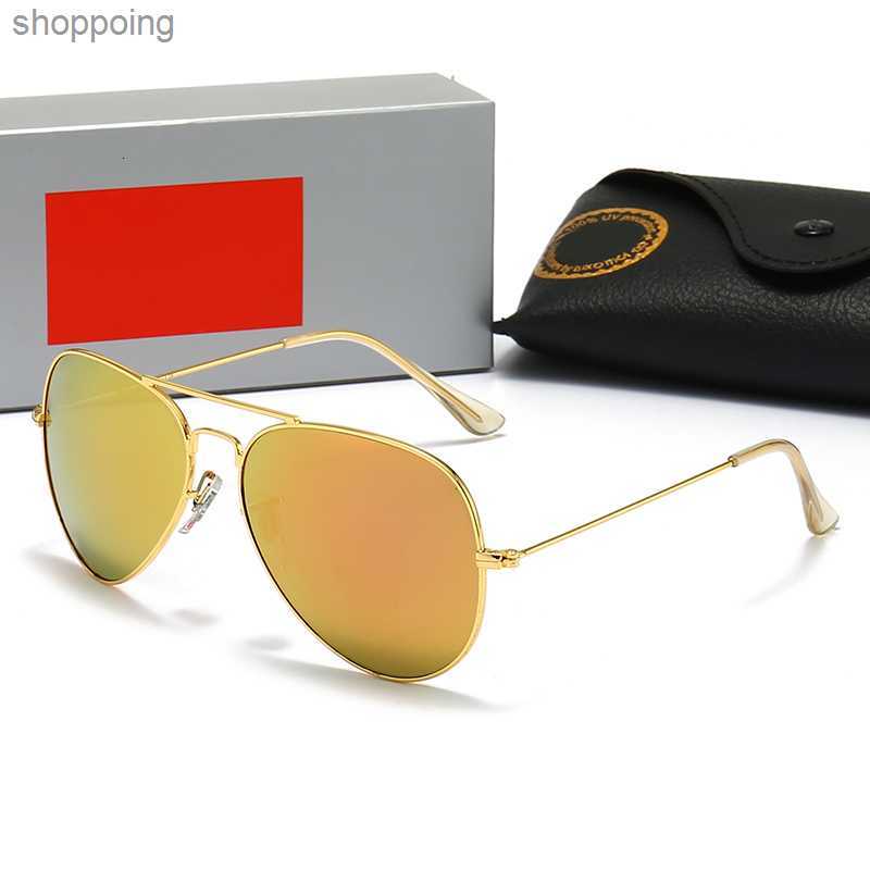 Brand Name Polarized Sunglasses Pola Lens Men's Goggles Premium Glasses Frame Vintage Metal with Box 3026
Brand Name Polarized Sunglasses Pola Lens Men's Goggles Premium Glasses Frame Vintage Metal with Box 3026