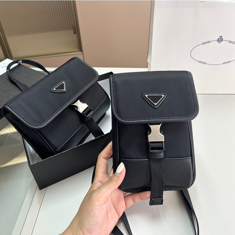 Fashion Designer Crossbody Bags for Man and Women Black Nylon Phone Bag Mini Flap Children Cross Body Luxury Handbags Totes, Black 01
Fashion Designer Crossbody Bags for Man and Women Black Nylon Phone Bag Mini Flap Children Cross Body Luxury Handbags Totes, Black 01