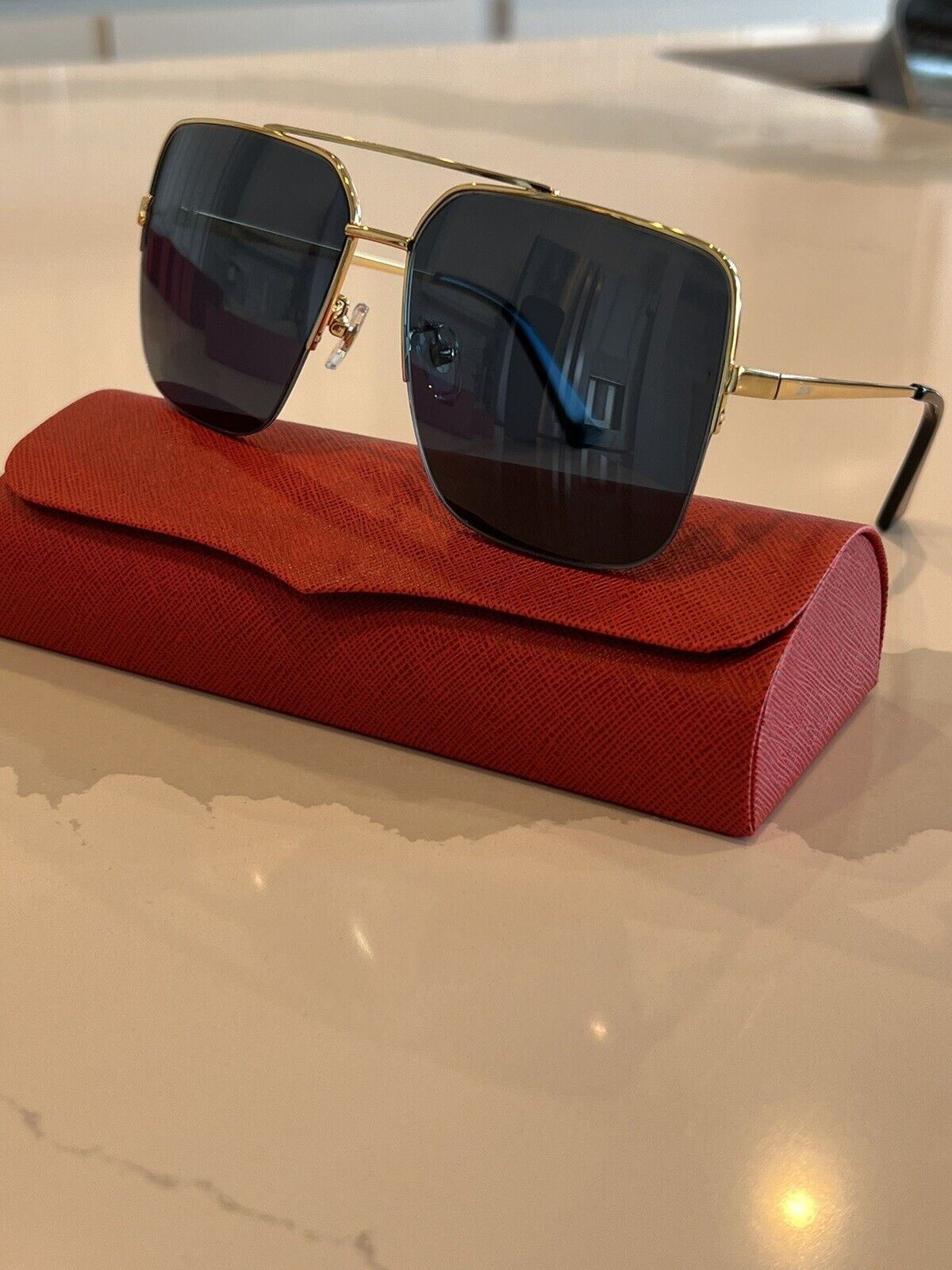 Top luxury polarized Sunglasses polaroid lens designer womens Mens Goggle senior Eyewear For Women eyeglasses frame Vintage Metal Sun Glasses With Box 17447
Top luxury polarized Sunglasses polaroid lens designer womens Mens Goggle senior Eyewear For Women eyeglasses frame Vintage Metal Sun Glasses With Box 17447