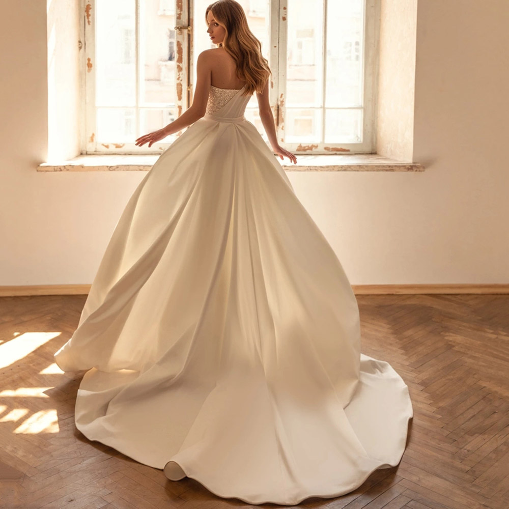 Unique One Shoulder Mermaid Wedding Gown Detachable Train Bridal Gown Sleeveless Sequin Neck Vestidos De Novia