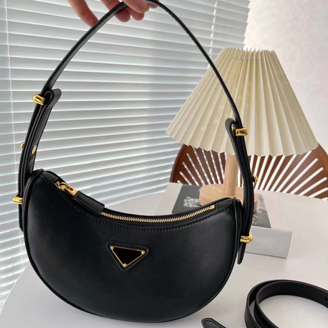2023 new High Quality Luxury Designer Genuine leather fashion Shoulder bag Cross Body hand bag Nylon travel Clutch bag triangle prad half moon bags messenger tote, Black
2023 new High Quality Luxury Designer Genuine leather fashion Shoulder bag Cross Body hand bag Nylon travel Clutch bag triangle prad half moon bags messenger tote, Black