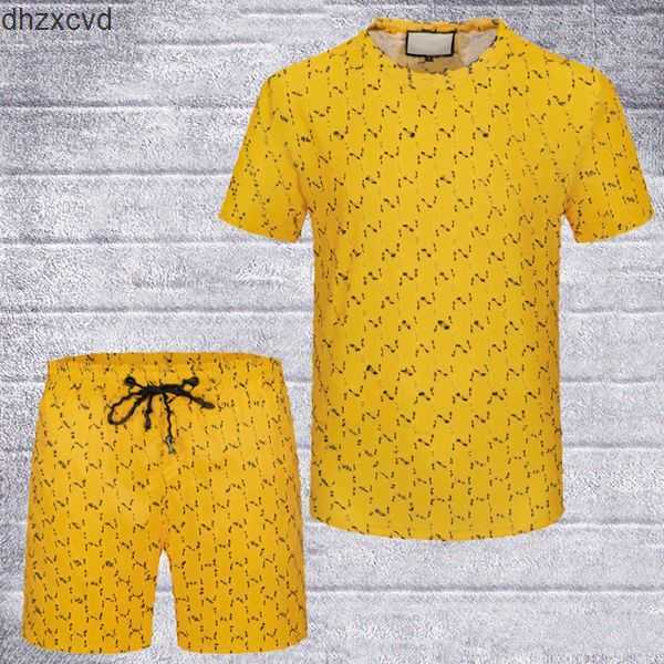 new Casual Suit Mens Tracksuit Fashion alphabet pattern Summer Sportwear Crew Neck Short Sleeves T-shirt+shorts Color Option High Quality Designer Sportswear KAEW
new Casual Suit Mens Tracksuit Fashion alphabet pattern Summer Sportwear Crew Neck Short Sleeves T-shirt+shorts Color Option High Quality Designer Sportswear KAEW