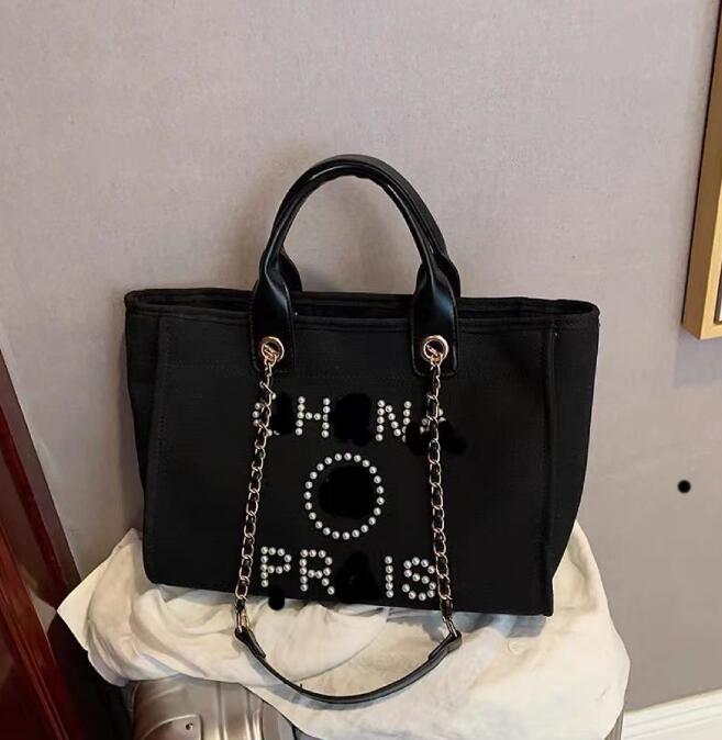 Evening Bags Luxury Brand Women Fashion Design Women's Messenger Bag Shopping Tote Bag Female Shoulder Bags New, White
Evening Bags Luxury Brand Women Fashion Design Women's Messenger Bag Shopping Tote Bag Female Shoulder Bags New, White