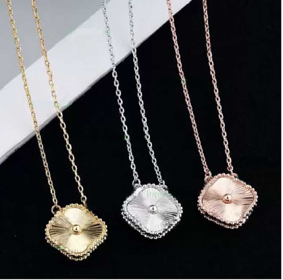 100% Silver Luxury Designer Necklace Four-leaf Clover Cleef s Womens Fashion 18k Gold Flower Lucky Jewelry Diamonds Paved Pendants Chains Vintage
100% Silver Luxury Designer Necklace Four-leaf Clover Cleef s Womens Fashion 18k Gold Flower Lucky Jewelry Diamonds Paved Pendants Chains Vintage