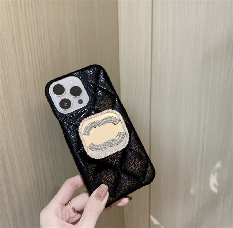 IPhone 14 Phone Case Mens Women Designers Phone Cases Shockproof Cover Case For Womens Lady 13 12 11 Plus X XS MAX Smartphones Cases, Black
IPhone 14 Phone Case Mens Women Designers Phone Cases Shockproof Cover Case For Womens Lady 13 12 11 Plus X XS MAX Smartphones Cases, Black