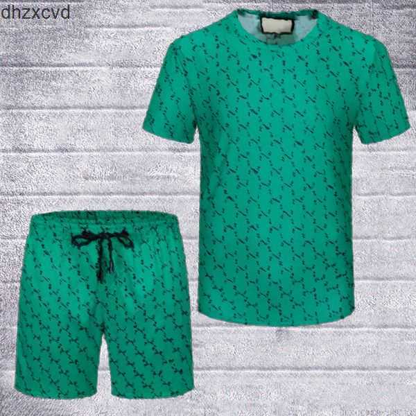 new Casual Suit Mens Tracksuit Fashion alphabet pattern Summer Sportwear Crew Neck Short Sleeves T-shirt+shorts Color Option High Quality Designer Sportswear 6YE6
new Casual Suit Mens Tracksuit Fashion alphabet pattern Summer Sportwear Crew Neck Short Sleeves T-shirt+shorts Color Option High Quality Designer Sportswear 6YE6