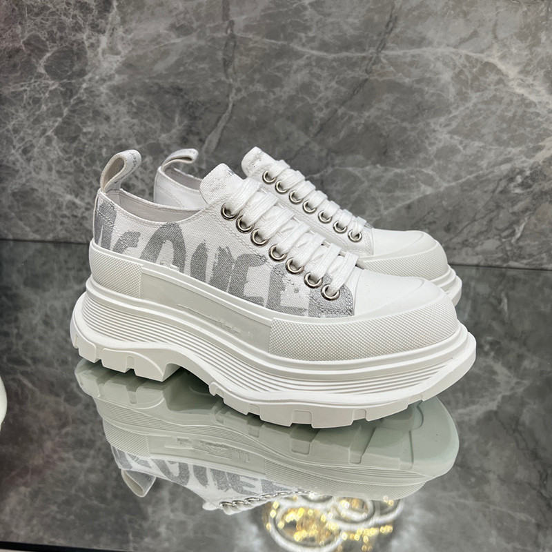 2023 new top Hot Designer Sneakers Striped Casual Shoes Men Women Vintage Sneaker Platform Trainer Flats Trainers Classic Outdoor Shoe 0516, 23
2023 new top Hot Designer Sneakers Striped Casual Shoes Men Women Vintage Sneaker Platform Trainer Flats Trainers Classic Outdoor Shoe 0516, 23