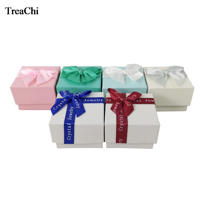 Boxes 24Pcs/lot Quality Papper Jewelry Display Box Fashion Color Ring Jewelry Storage Organizer Ribbon Gift Box 5*5*3.8cm Wholesale
Boxes 24Pcs/lot Quality Papper Jewelry Display Box Fashion Color Ring Jewelry Storage Organizer Ribbon Gift Box 5*5*3.8cm Wholesale
