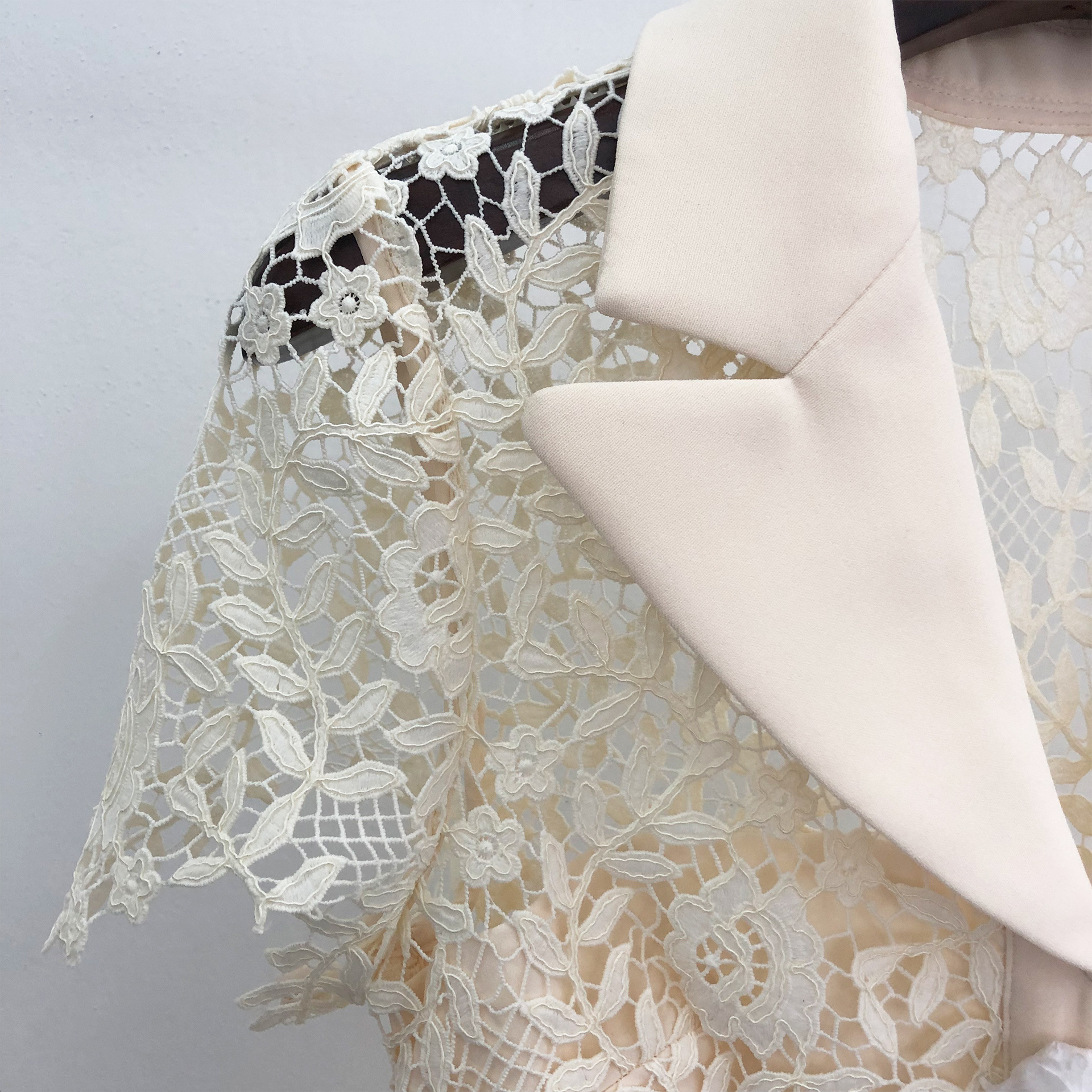 Casual Dresses S-elf-Portrait Lace Midi Dress Collared Short Sleeve Shirt Dress for Women White