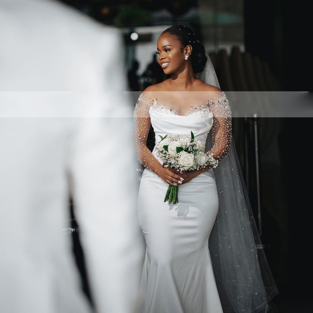 White Pearls Mermaid Wedding Dresses Sheer Neck Long Sleeve Pleat Bridal Gown Satin Sweep Train Robe De Soiree