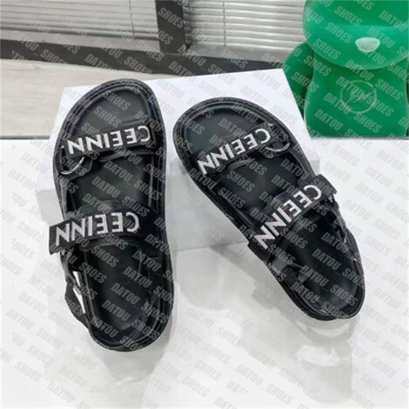 Womens Sandals Designer Shoes Ladies Flatform Slides Cool Luxury Brand Slippers Ce Flat Sandal 35-40 With Box Female Sliders Flip Flops, Black
Womens Sandals Designer Shoes Ladies Flatform Slides Cool Luxury Brand Slippers Ce Flat Sandal 35-40 With Box Female Sliders Flip Flops, Black