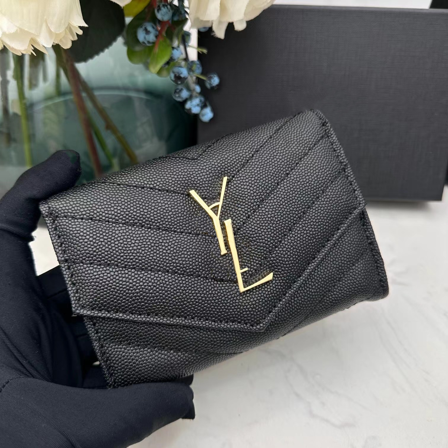 High Quality Designer Caviar Wallet Famous Womans Purses Luxury Bag Flap Handbags Lady Genuine Leather Coin Clutch Casual Envelope Classic Credit Card Holder Bags, Customize (please consult me)
High Quality Designer Caviar Wallet Famous Womans Purses Luxury Bag Flap Handbags Lady Genuine Leather Coin Clutch Casual Envelope Classic Credit Card Holder Bags, Customize (please consult me)