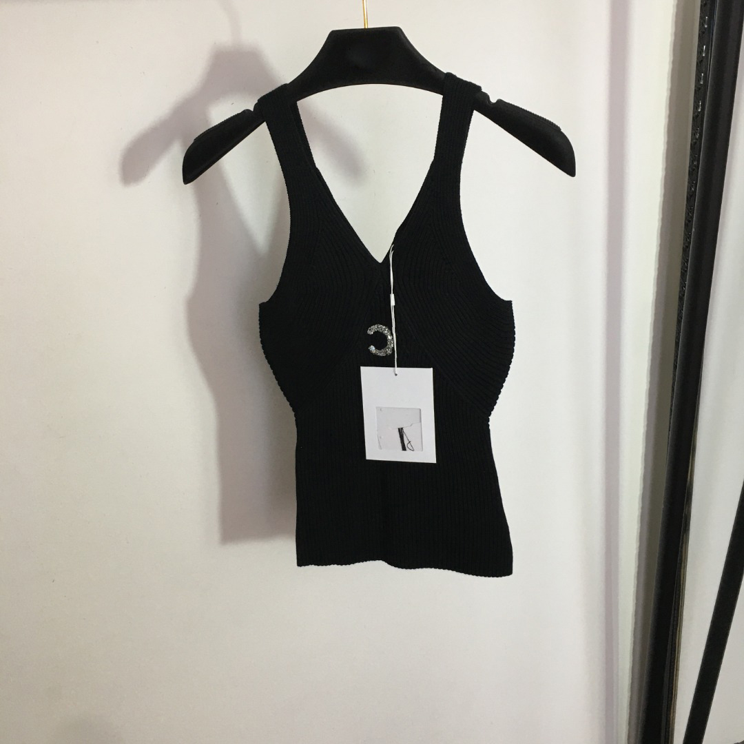 23SS Women Designer Tee Knits Designer T shirts Designer Tops With Crystal Letter Pattern Girls Crop Tops Runway Luxury Brand Stretch Sleeveless Pullover Camisole, Black
23SS Women Designer Tee Knits Designer T shirts Designer Tops With Crystal Letter Pattern Girls Crop Tops Runway Luxury Brand Stretch Sleeveless Pullover Camisole, Black