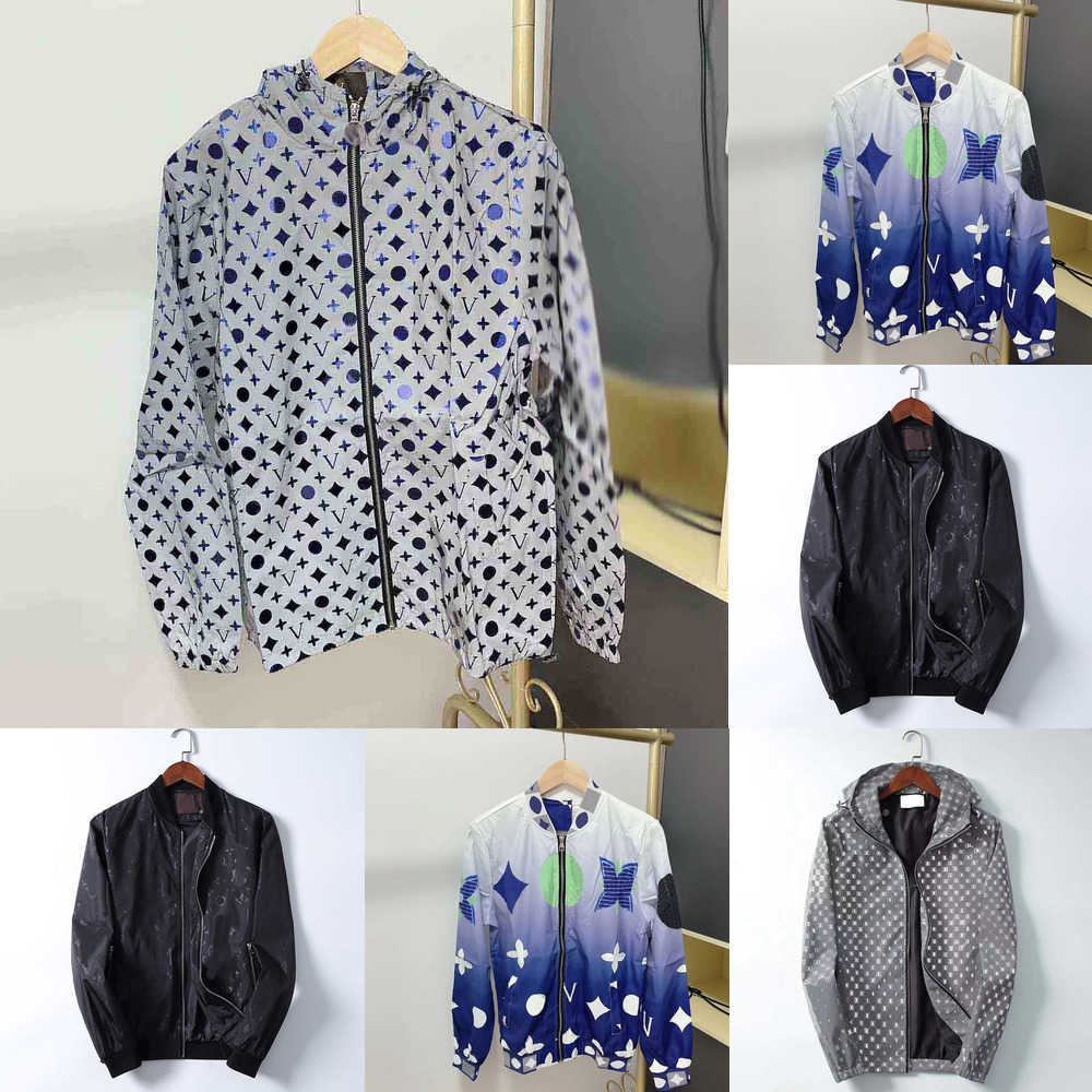 2023 Fashion Designer Jacket Windbreaker Long Sleeve Mens Jackets Hoodie Clothing Zipper With Animal Letter Pattern Plus Size Clothes M-3XL#888 763T
2023 Fashion Designer Jacket Windbreaker Long Sleeve Mens Jackets Hoodie Clothing Zipper With Animal Letter Pattern Plus Size Clothes M-3XL#888 763T