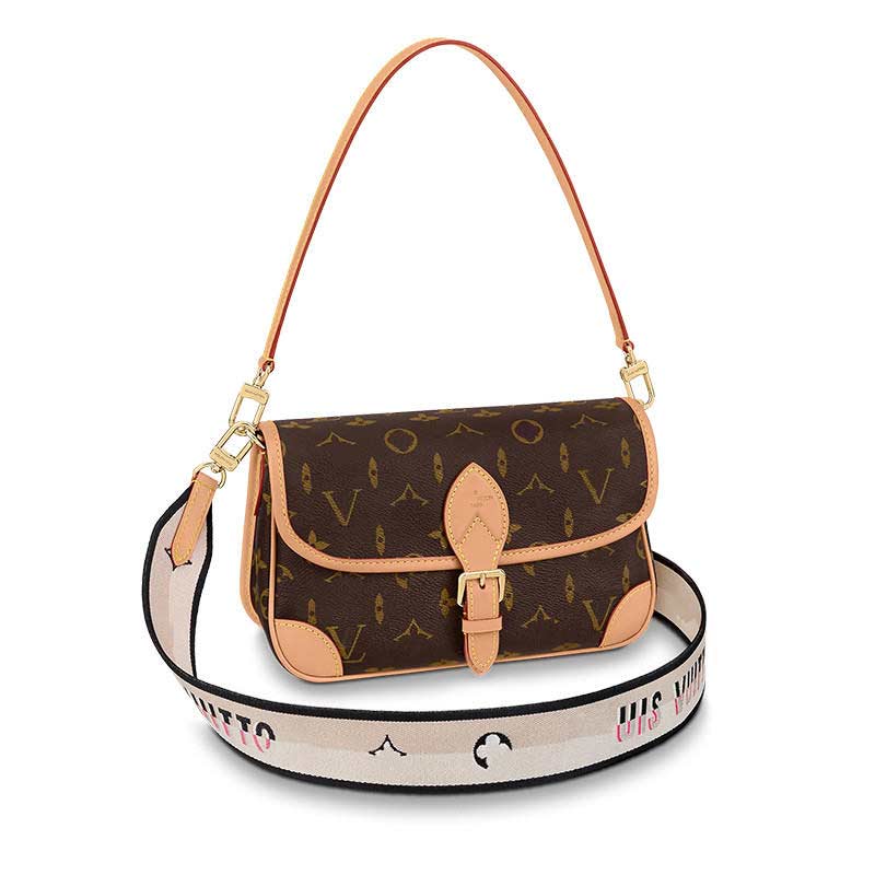 womens Designer bag handbag Marmont crescent handbag Fashion classic shoulder messenger Leather chain 2 color straps, Box
womens Designer bag handbag Marmont crescent handbag Fashion classic shoulder messenger Leather chain 2 color straps, Box
