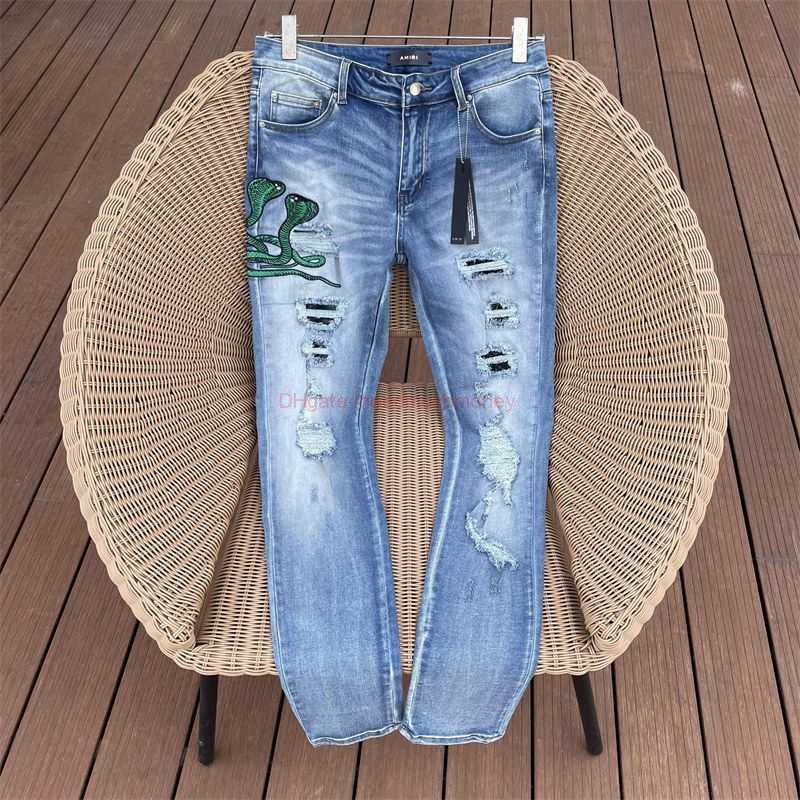 Designer Clothing Amires Jeans Denim Pants High Street Amies Net Red Embroidery Embroidered Cobra Hole Damaged Jeans Mens Fashion Slim Trousers Distressed Ripped S, Light blue
Designer Clothing Amires Jeans Denim Pants High Street Amies Net Red Embroidery Embroidered Cobra Hole Damaged Jeans Mens Fashion Slim Trousers Distressed Ripped S, Light blue