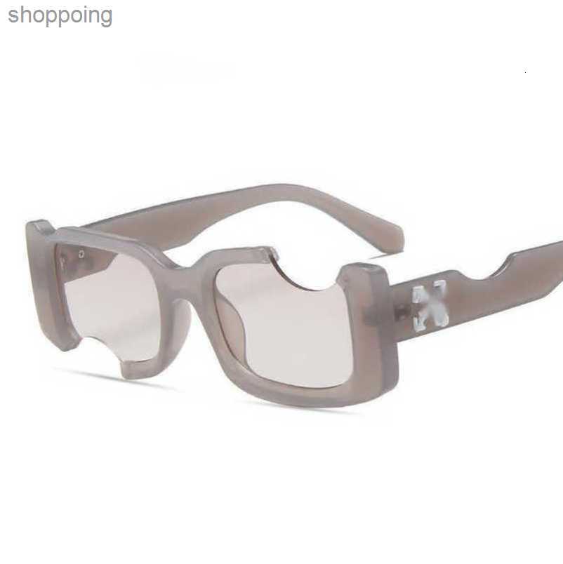 Offs Frames Luxury Fashion Sunglasses Brand Gap Sunglass Men Women Arrow x White Black Frame Eyewear Snowflake Sports Travel Sun Glasses Hip Hop Hole Sunglasse 9h57
Offs Frames Luxury Fashion Sunglasses Brand Gap Sunglass Men Women Arrow x White Black Frame Eyewear Snowflake Sports Travel Sun Glasses Hip Hop Hole Sunglasse 9h57