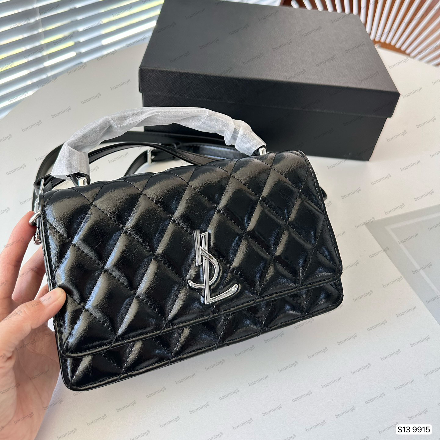 designer bag Women caviar Bags Handbags Shoulder Bags tote bagg black calfskin classic diagonal stripes quilted chains double flap medium cross body, Box
designer bag Women caviar Bags Handbags Shoulder Bags tote bagg black calfskin classic diagonal stripes quilted chains double flap medium cross body, Box