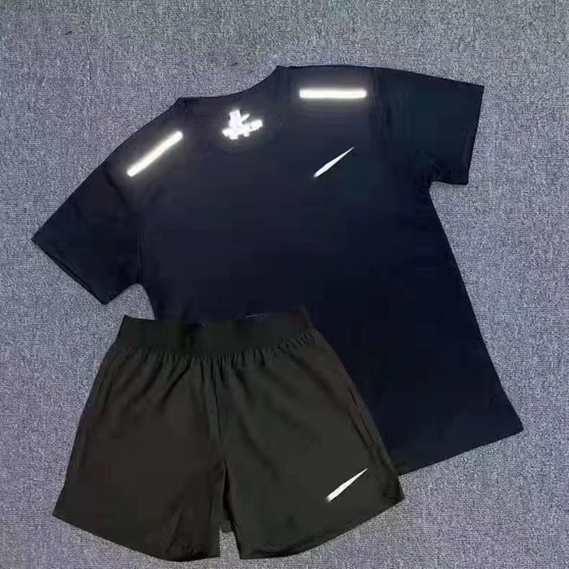 mens tracksuits Tech suit designer tracksuit shirts shorts two-piece womens fitness must-have suit N print Quick drying and breathable, Light blue
mens tracksuits Tech suit designer tracksuit shirts shorts two-piece womens fitness must-have suit N print Quick drying and breathable, Light blue