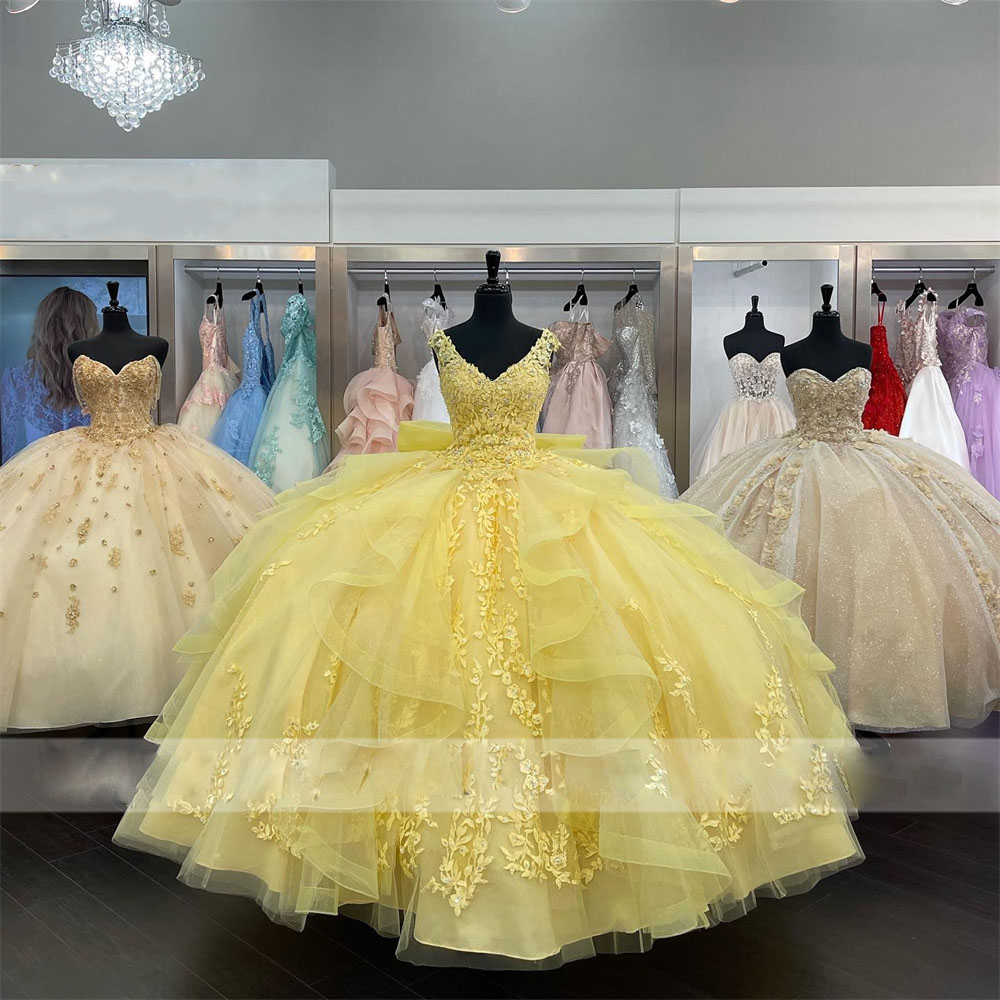 Charro Yellow Quinceanera Dresses V Neck Lace Applique Sweet 15 Gowns Ruffles Tier Ball Gown Junior Birthday Party Dress