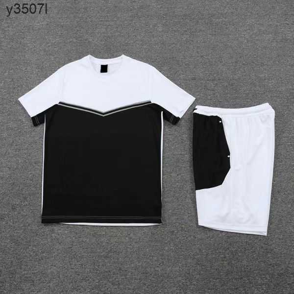 High Quality Men' Tracksuits Tech fleece T-shirt Set Red Blue White Short Sleeve and Women' Summer Shorts SSFM
High Quality Men' Tracksuits Tech fleece T-shirt Set Red Blue White Short Sleeve and Women' Summer Shorts SSFM