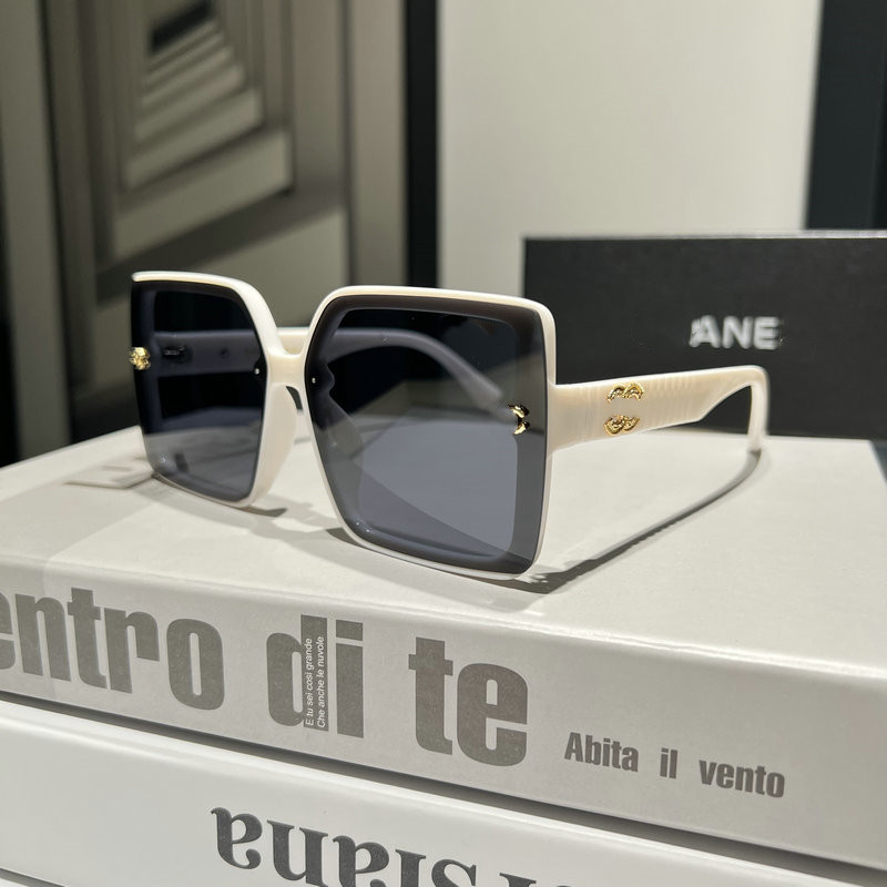 2023 Luxury Designer Channel Sunglasses Chanei Sunglasses Mens Womens Fashion Sunglasses 2023 New Polarized Leisure Sunglasses Travel Holiday Sunglasses
2023 Luxury Designer Channel Sunglasses Chanei Sunglasses Mens Womens Fashion Sunglasses 2023 New Polarized Leisure Sunglasses Travel Holiday Sunglasses
