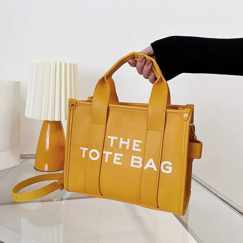 the Tote Marc the New Fashionable One Shoulder Bag Japanese and Korean Simple Handbag Jacobsdvt7jocobs, White
the Tote Marc the New Fashionable One Shoulder Bag Japanese and Korean Simple Handbag Jacobsdvt7jocobs, White
