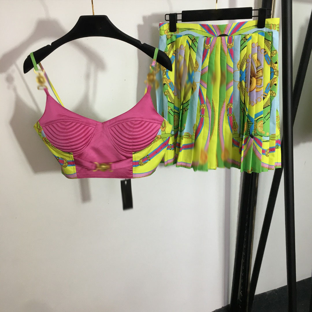 426 2023 Milan Style Spring Summer Brand Same Style Two Pieces Sets Short Skirt Pink Lapel Neck Empire Sleeveless Dress 20224538, Customize
426 2023 Milan Style Spring Summer Brand Same Style Two Pieces Sets Short Skirt Pink Lapel Neck Empire Sleeveless Dress 20224538, Customize
