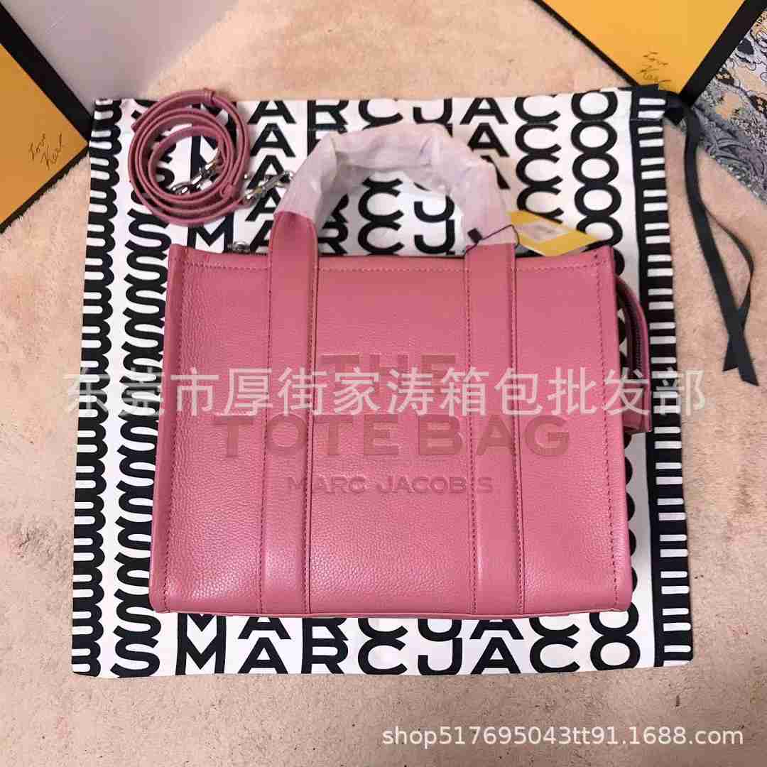 the Tote Marc Springsummer Mj New Fashion Genuine Leather Mini Tote Bag Women's Solid Handbag Litchi Pattern Jacobs9eyyjocobs, Black
the Tote Marc Springsummer Mj New Fashion Genuine Leather Mini Tote Bag Women's Solid Handbag Litchi Pattern Jacobs9eyyjocobs, Black