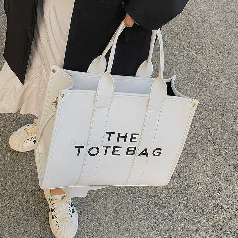 the Tote Marc Tote Lychee Pattern Women's Hand Bag Highgrade Fashion Printed Letters One Shoulder Messenger Bag Jacobs22jkjocobs, White
the Tote Marc Tote Lychee Pattern Women's Hand Bag Highgrade Fashion Printed Letters One Shoulder Messenger Bag Jacobs22jkjocobs, White