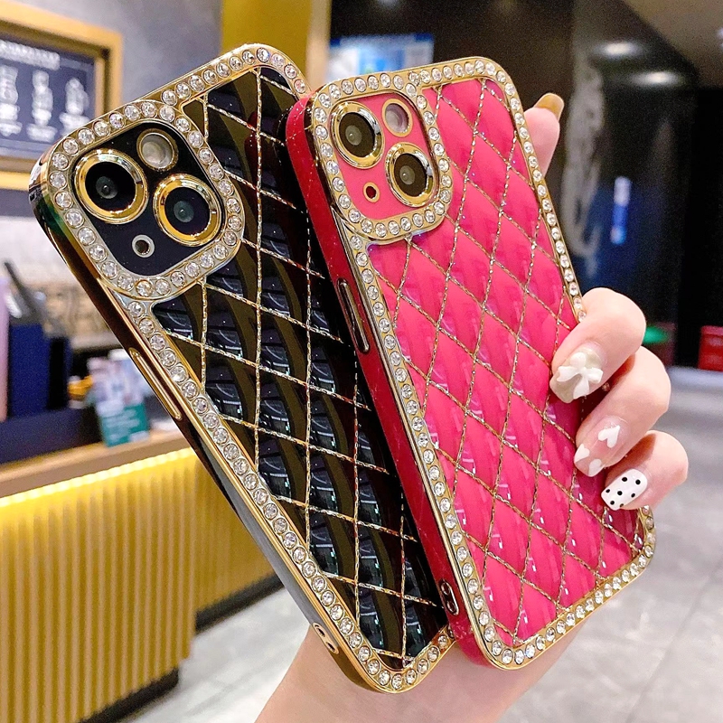 Luxury Lingge Bling Rhinestone Phone Case For iPhone 14 13 12 11 Pro Max Plus Bumper Back Shockproof Soft Cover
Luxury Lingge Bling Rhinestone Phone Case For iPhone 14 13 12 11 Pro Max Plus Bumper Back Shockproof Soft Cover