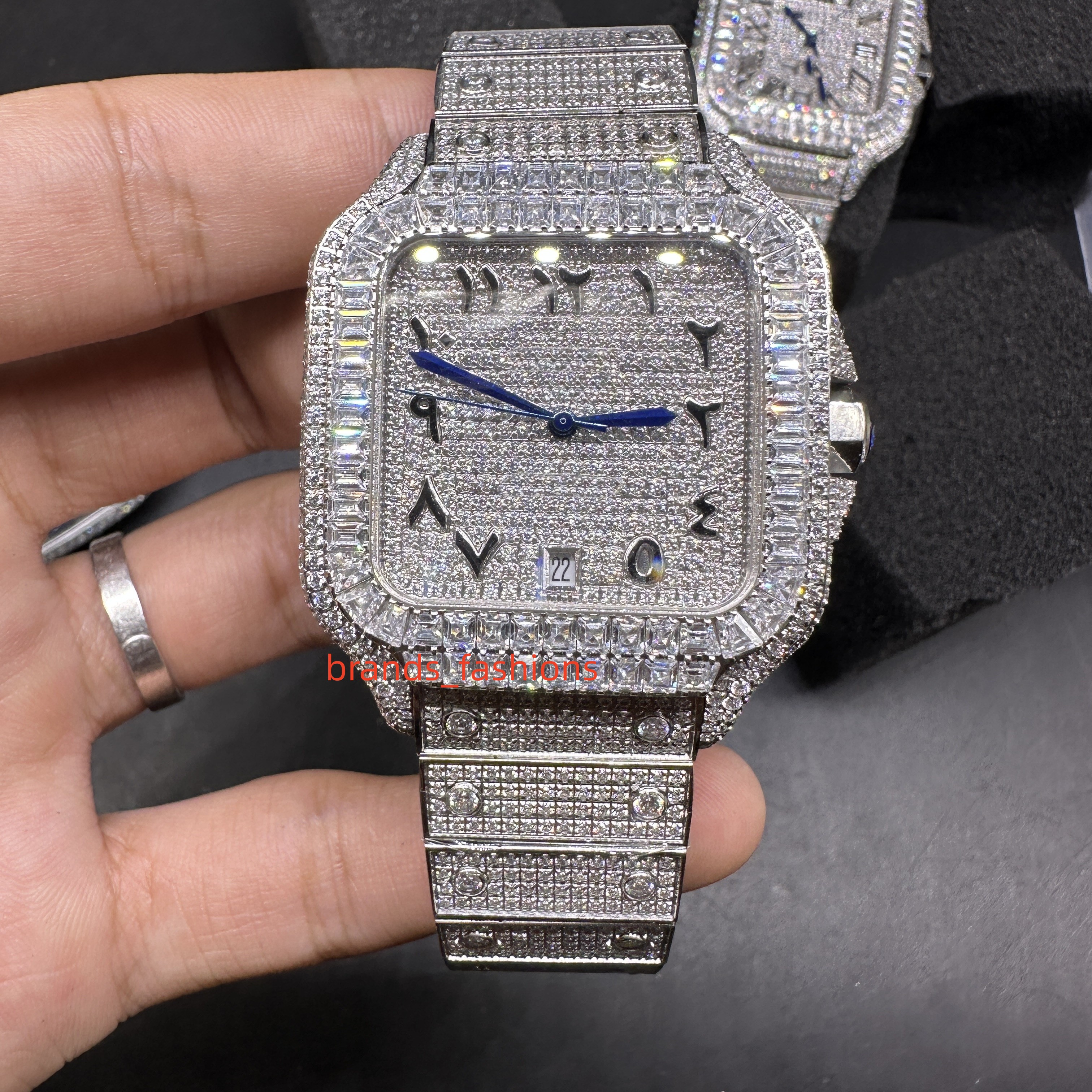 Men's Silver Iced Diamond Watches Arabic Numeral Scale Square Diamond Bezel New Trend Hip-hop Watch Automatic Movement Watches
Men's Silver Iced Diamond Watches Arabic Numeral Scale Square Diamond Bezel New Trend Hip-hop Watch Automatic Movement Watches