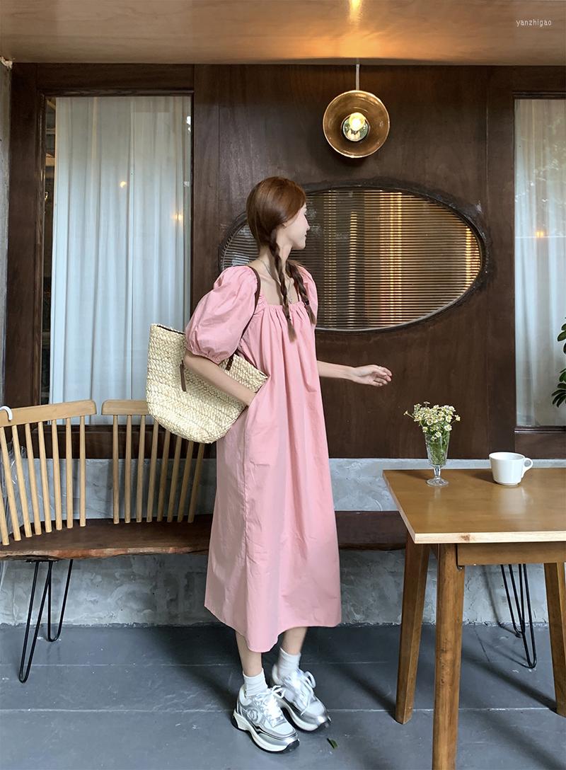 Women's T Shirts GGB3306 Square Neck Dress Women's Summer 2023 Korean Chic Pink Loose Mid Length Short Sleeve Skirt
Women's T Shirts GGB3306 Square Neck Dress Women's Summer 2023 Korean Chic Pink Loose Mid Length Short Sleeve Skirt