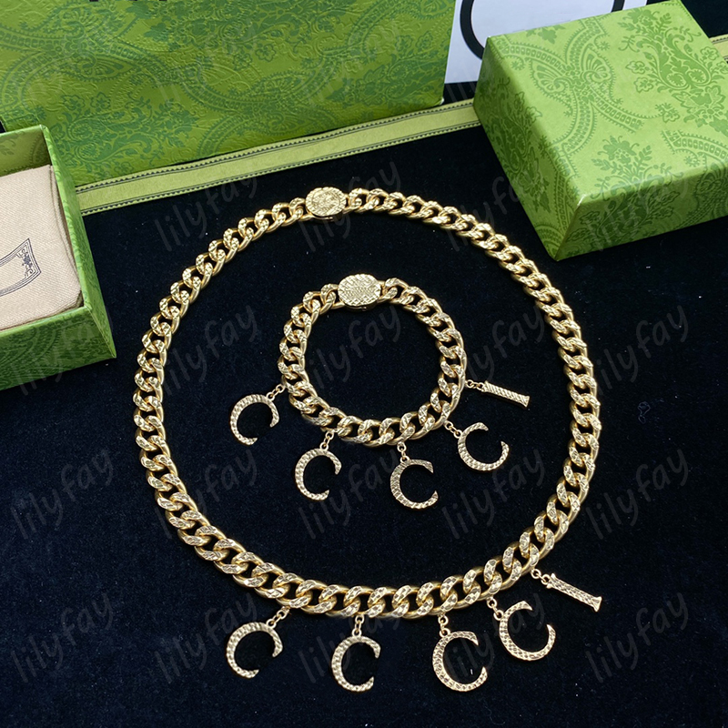 Womens Fashion Bracelets Luxury Necklaces Designer Jewelry Sets Stylish Gold Letters Pendants Bracelet Wedding Gift Love Necklace 925 Silver, No box
Womens Fashion Bracelets Luxury Necklaces Designer Jewelry Sets Stylish Gold Letters Pendants Bracelet Wedding Gift Love Necklace 925 Silver, No box