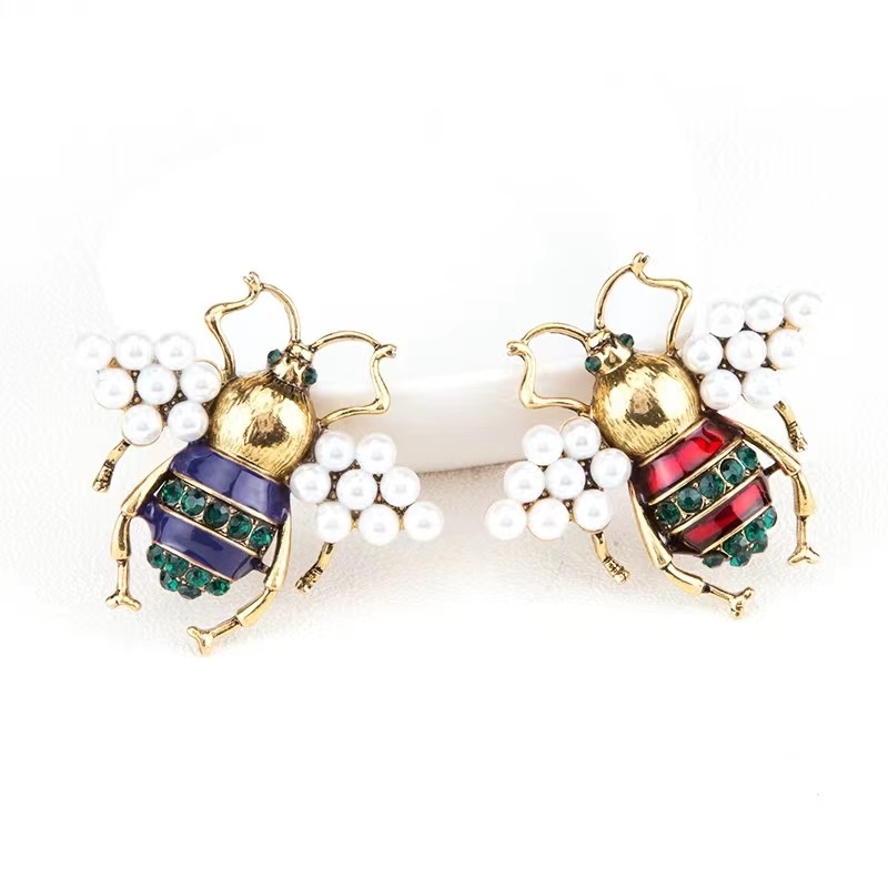 New Animal Bee Breast Needle Alloy Pearl Small Breast Flower Clothing Accessories Fashion Pin Female
New Animal Bee Breast Needle Alloy Pearl Small Breast Flower Clothing Accessories Fashion Pin Female