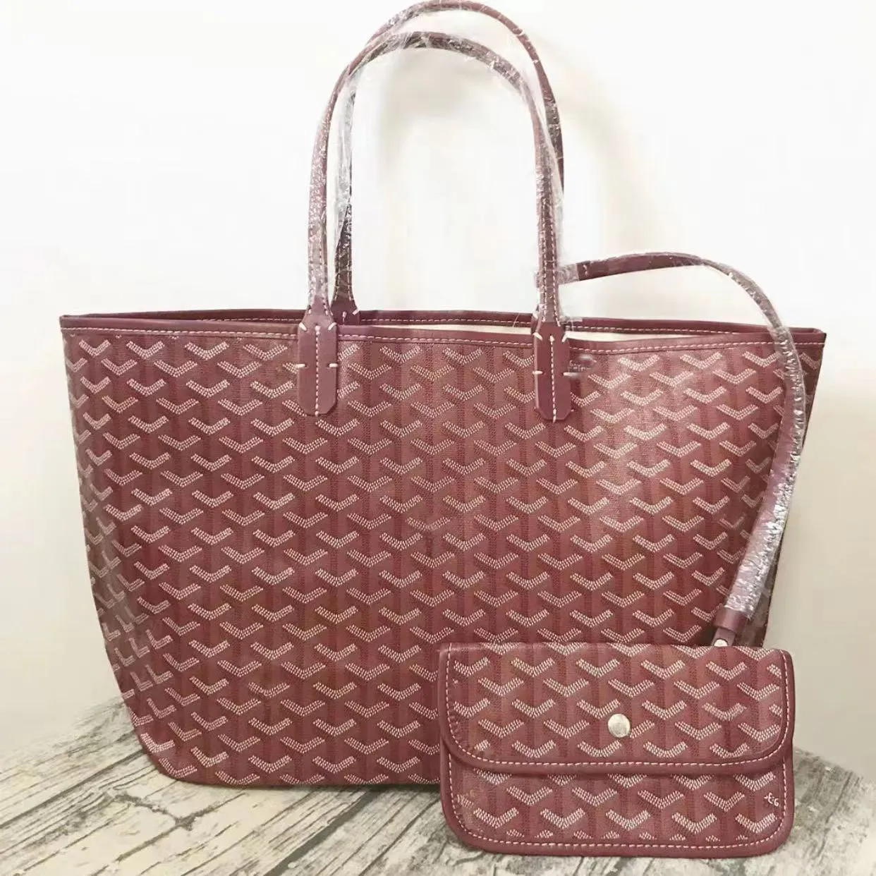 tote Designer Ladies original totes shoulder bag fashion luxury summer popular large capacity shoulder bag wallet coin clip combination bag leather backpack, 11
tote Designer Ladies original totes shoulder bag fashion luxury summer popular large capacity shoulder bag wallet coin clip combination bag leather backpack, 11
