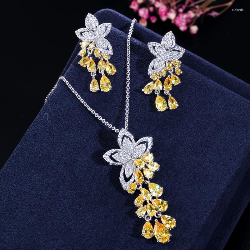 Necklace Earrings Set ThreeGraces 2023 Fashion Yellow Cubic Zirconia Cute Small Flower And Pendant Jewelry For Women JS601, Picture shown
Necklace Earrings Set ThreeGraces 2023 Fashion Yellow Cubic Zirconia Cute Small Flower And Pendant Jewelry For Women JS601, Picture shown