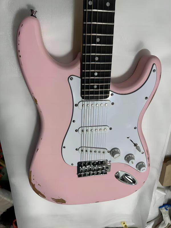 Custom Shop Relic Aged Pink Electric Guitar ST Rosewood Fingerboard Strat Tremolo Bridge Whammy Bar Vintage Tuners HSS Pickups
Custom Shop Relic Aged Pink Electric Guitar ST Rosewood Fingerboard Strat Tremolo Bridge Whammy Bar Vintage Tuners HSS Pickups