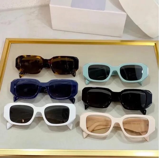 Fashion Designer Sunglasses Classic Eyeglasses Goggle Outdoor Beach Sun Glasses For Man Woman 12 Color Optional Triangular signature
Fashion Designer Sunglasses Classic Eyeglasses Goggle Outdoor Beach Sun Glasses For Man Woman 12 Color Optional Triangular signature