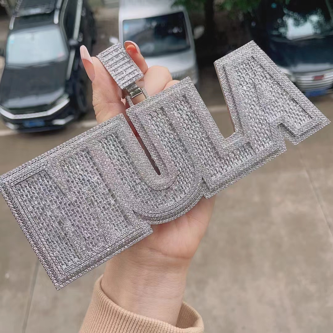 New Fashion Design Custom Name Iced Out Baguatte CZ Letters Pendant Necklace With Free 3mm 24inch Rope Chain Nice Gift
New Fashion Design Custom Name Iced Out Baguatte CZ Letters Pendant Necklace With Free 3mm 24inch Rope Chain Nice Gift