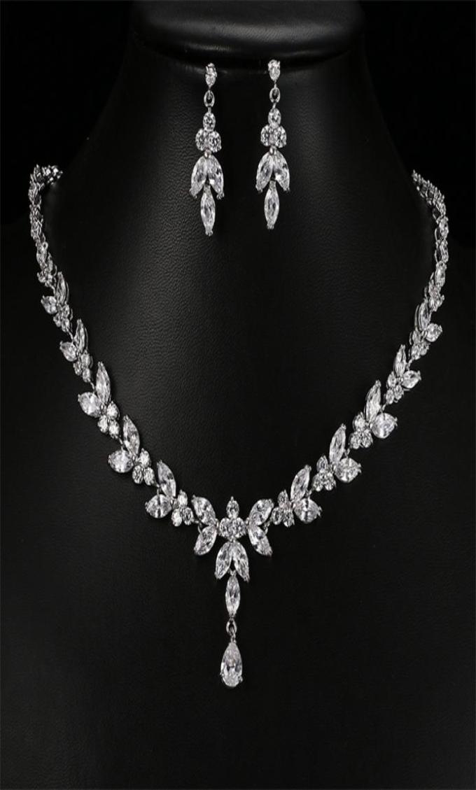 Wedding Jewelry Sets Emmaya Exquisite For Women Party Accessories Cubic Zircon Stud Earrings Necklace Gift 2211159334423
Wedding Jewelry Sets Emmaya Exquisite For Women Party Accessories Cubic Zircon Stud Earrings Necklace Gift 2211159334423